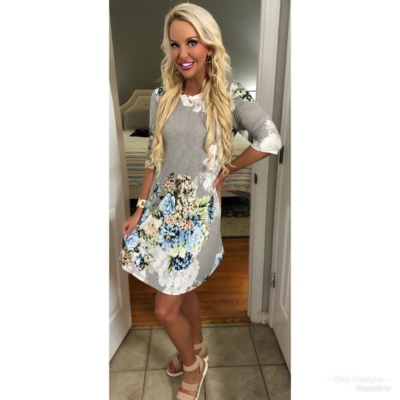 🛍 1HR SALE Heather Gray Floral Swing 👗 Dress! - Picture 3 of 8
